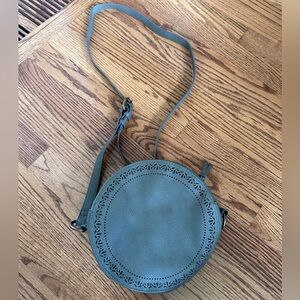 Green circle crossbody bag